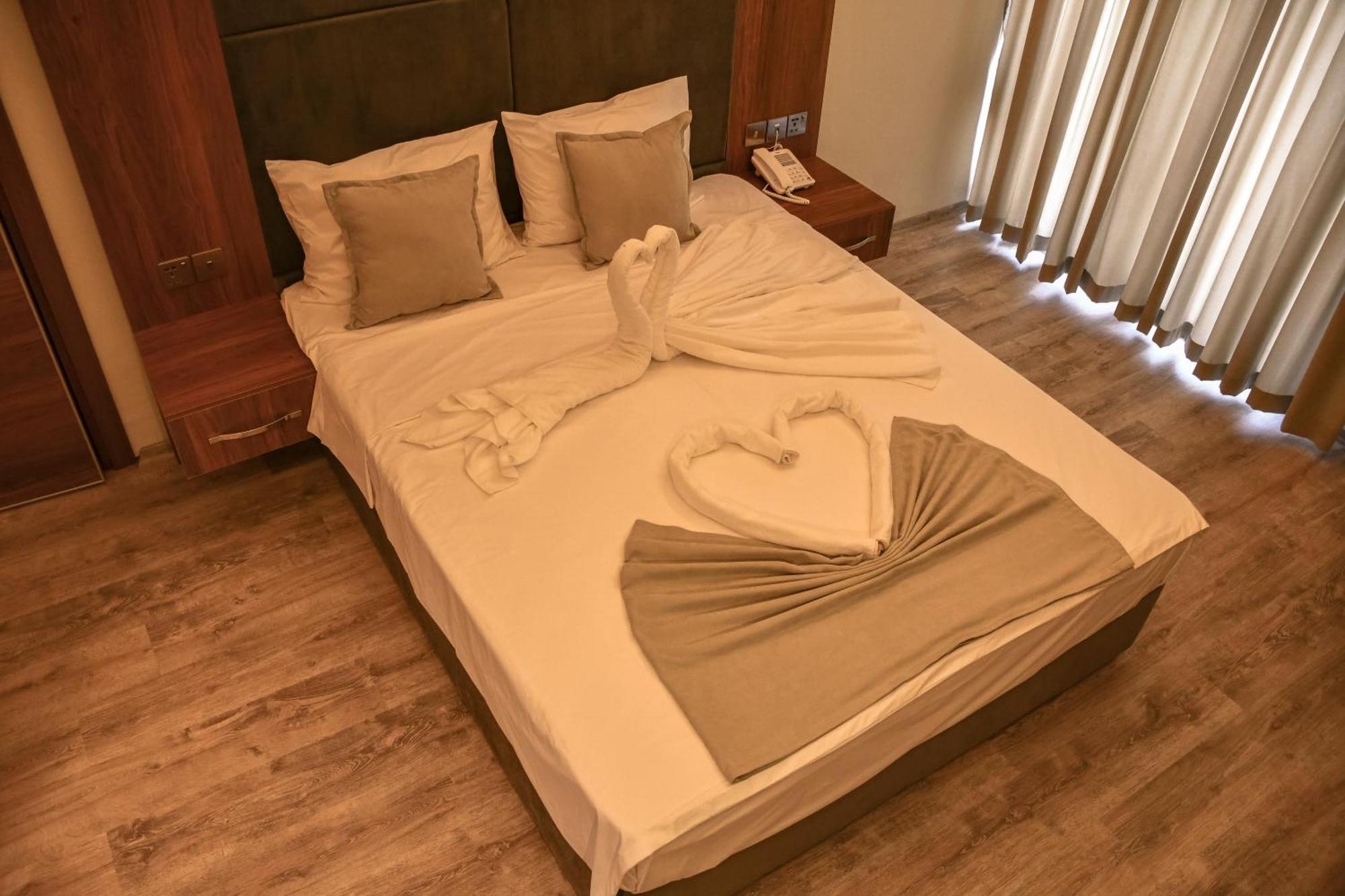 Mimoza Beach Hotel Agios Sergios المظهر الخارجي الصورة