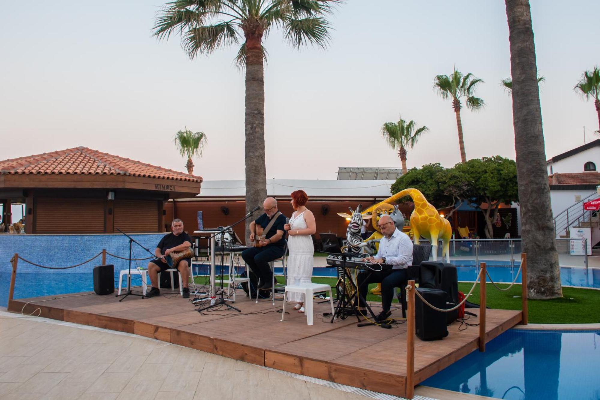 Mimoza Beach Hotel Agios Sergios المظهر الخارجي الصورة